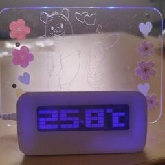 くまのプーさんとピグレットのオリジナルLED温度計とデジタル時計