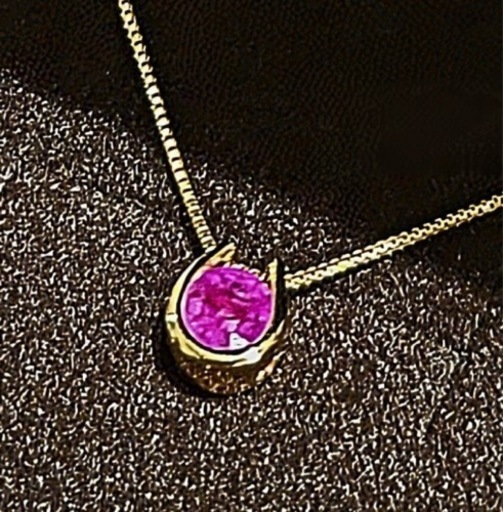 K18 YG ホースシュー ルビー ネックレス ベネチアンチェーン 馬蹄