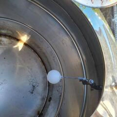 ステンレス貯水タンク架台付き  