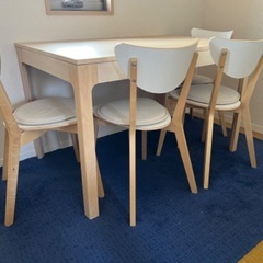 【引き渡し終了】IKEA ダイニングテーブル　伸縮　＋椅子4脚　...