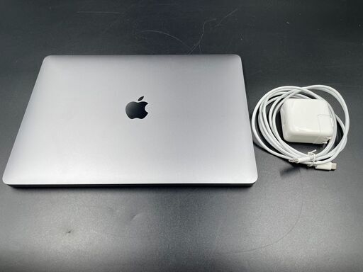 【決まりました】【ほぼ未使用】MacBook Air マックブックエア MGN63J/A  13.3インチ 256GB チップM1 8GB