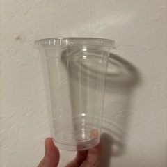 【新品！定価より半額以下‼️】プラスチックカップ&フタセット‼️