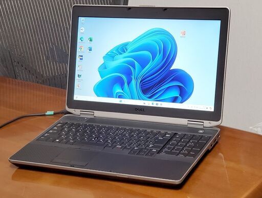 Dell Latitude 15インチ ハイエンド グラボ搭載フルHD【win10+win11 起動8秒 CPUスコア5690】i7 新品SSD240GB/ office JW-CAD