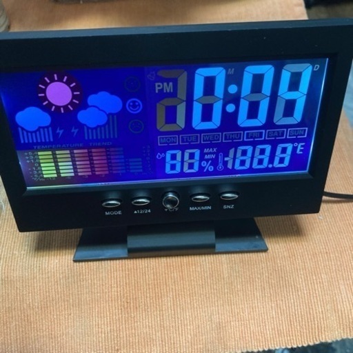 新品未使用多機能デジタルクロック