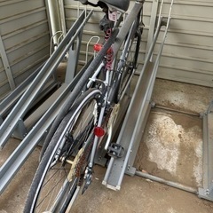 自転車、マウンテンバイク、ロードバイク