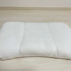 ニトリ高さ10ヵ所調整できる枕(パイプ)