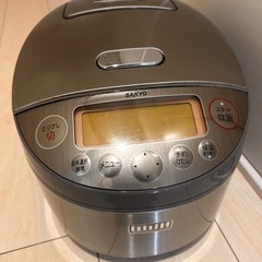 SANYO 2010年製の炊飯器