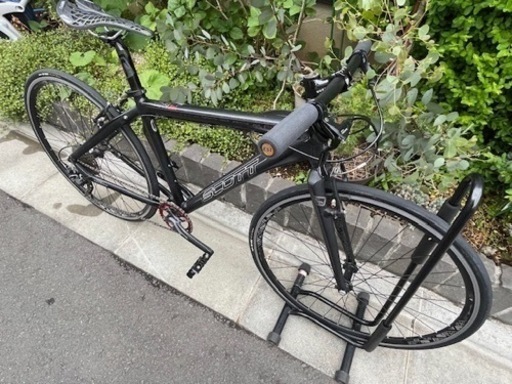 売り切れ受付終了チョイキズ新車ROADMARK　RB700クロスバイク　アルミフレーム 売り切れ受付終了チョイキズ新車ROADMARK RB700クロスバイク アルミ