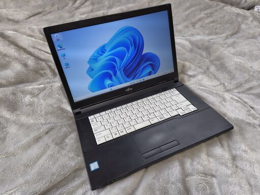 ノートPC　Lifebook A748/TX　Core i3-8130U MEM8GB SSD512GB