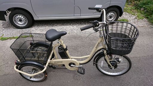 ＜新品同様＞カイホウジャパン・電動アシスト三輪自転車