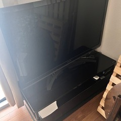 REGZA42型テレビ・クロムキャストとハードディスク付！！