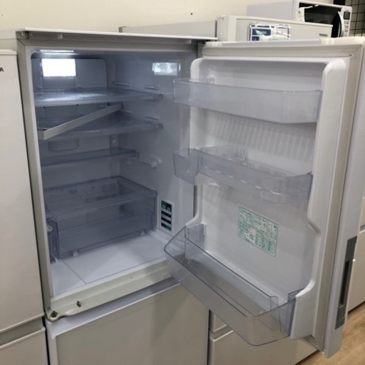 安心安全の6ヶ月保証付き】SHARPの3ドア冷蔵庫(SJ-GW36E-W)のご紹介です