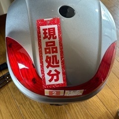 値下げ中 新品 バイク用品　BOX