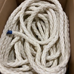 ロープ　クリーム色　　未使用　　50m以上