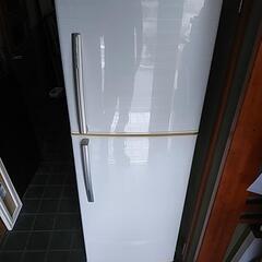 ユーイング、冷凍冷蔵庫、228L、2014年製、中古