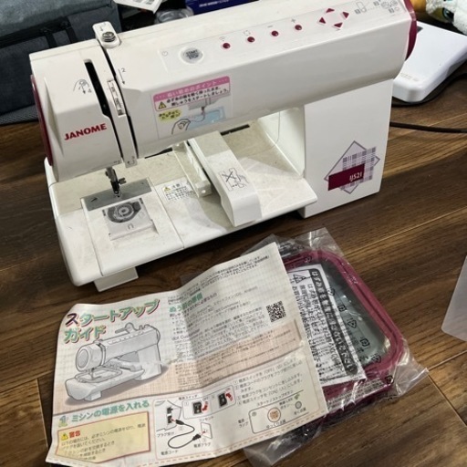1回も使ってません。刺繍用ミシン 家電 生活家電 ミシン