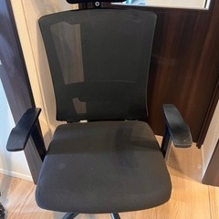 　商談中　
椅子オフィス用家具 机