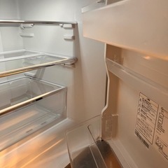 【受付終了/お引き渡し決定】茶色のオシャレな冷蔵庫３ドアタイプ
