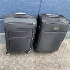 スーツケース2つ機内持ち込み