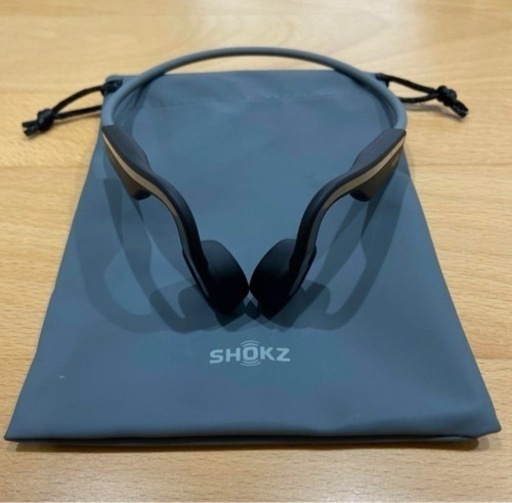 SHOKZ OPENMOVE（骨伝導イヤホン）