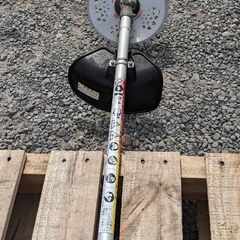 鹿児島発　新ダイワ　肩掛け式エンジン刈払機RA-1023UT　チップソー新品交換済みです。