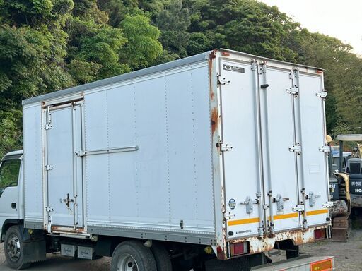 2.8坪/長さ460cm・3トンアルミバン・コンテナ・横ドア 鍵付き・明かり取り付き（バイクガレージ.資材倉庫.作業場農漁用.小屋)　福岡発