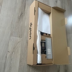 ダイソン　コードレス掃除機　CycloneV10 Fluffy 新品未使用品
