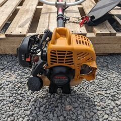 鹿児島発　リョービ　肩掛け式エンジン刈払機EKK-2610 　チップソー新品交換済みです。