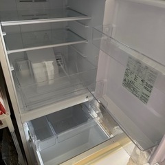 冷蔵庫アクア2019年製１５７リットル