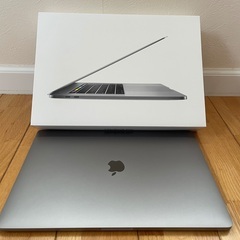 【値下げしました・中古品】MacBook Pro 2016 15...