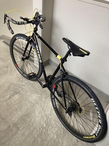 自転車　ロードバイク　クロスバイク