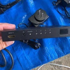 HDMI セレクター