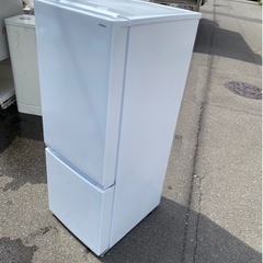 アース　万代店　極美品　2023年式/156L/冷蔵冷凍庫/YRZ-F15J