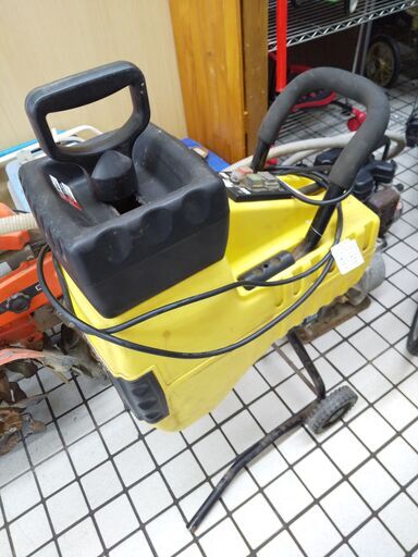 山善 ガーデンシュレッダー YRM-30A 2008 N24-849 高く買取るゾウ八幡西店