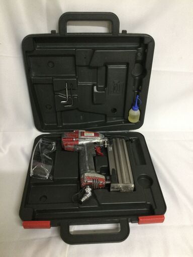 【北見市発】マックス MAX スーパーフィニッシュネイラ TA-221/SF55MO(FP) エアネイラ DIY 工具 仕上釘 エアネイル (D5721wY)