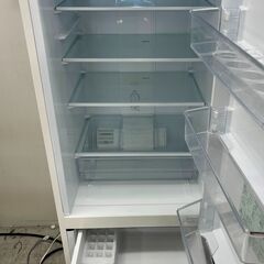 6ヶ月保証付き！！　冷蔵庫　アクア　AQR-20JBK　2019　幅(W)525mm × 奥行(D)593mm ×  高さ(H)1380mm