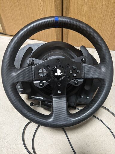 Thrustmaster T300 RS (GT Edition ペダル付き)