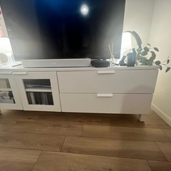 IKEA　テレビ台
