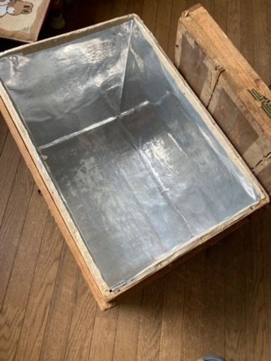 間も無く出品終了。アンティーク 茶箱