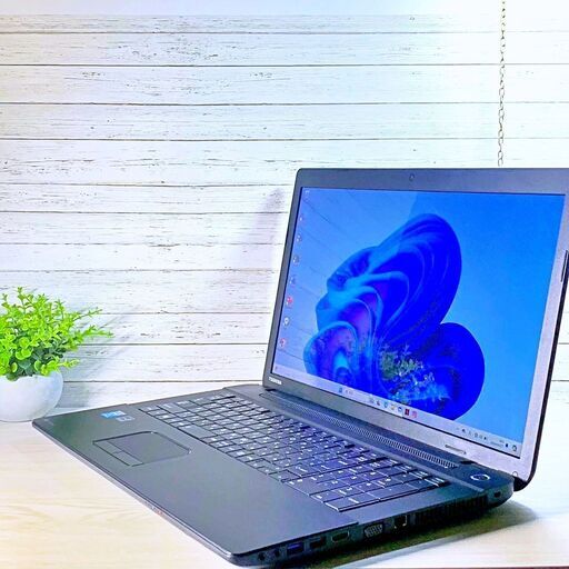 フォロー割/17型ノートパソコン/i7/16ギガ/SSD/11/オフィス 東芝_