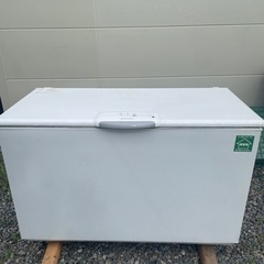 大型冷凍庫！エレクトロラックス！400Ｌ