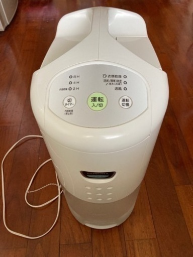 (受け渡し予定者決定しました)2020年製　コロナ除湿機