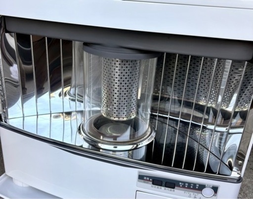 札幌市内配送可 美品 20年製 トヨトミ 煙突式石油ストーブ HR-