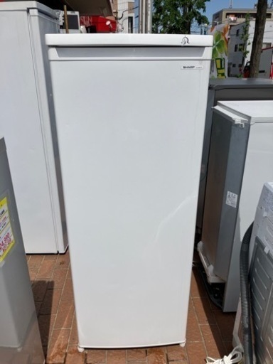⭐️オススメ⭐️2020年製 SHARP 167L ノンフロン冷凍庫 No.2320