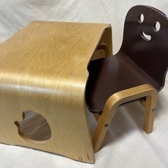 子供用　机と椅子　セット