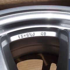 【完了】新車取り外し トヨタ純正 ５０系　プリウス アルミホイール