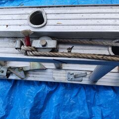 ハセガワ工業  アルミ合金製伸縮2連はしご HC2-51 全長5ｍ12ｃｍ 縮長3ｍ20ｃｍ 重量12ｋｇ 最大質量100ｋｇ／使用角度７５度