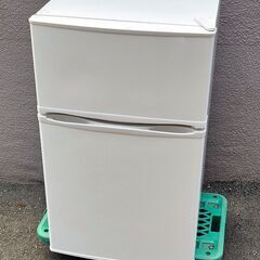 ㊶【税込み】MAXZEN マクスゼン 90L 2ドア冷蔵庫 JR...