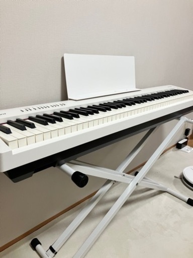 ROLAND FP30 ピアノ　電子ピアノ