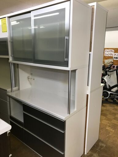 【FU830】★ 松田家具  システムキッチンボード   ホワイト  大容量  ファミリータイプ    モイス加工  ソフトクローズ付き   収納家具 クリーニング済 堺市 深井 【ジャングルジャングル深井店】
